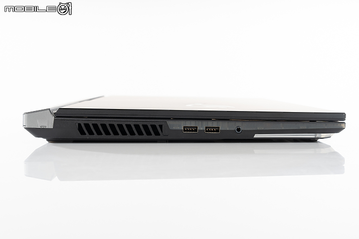 ROG Strix SCAR 17 SE G733 測試報告|為極致電競效能而生!