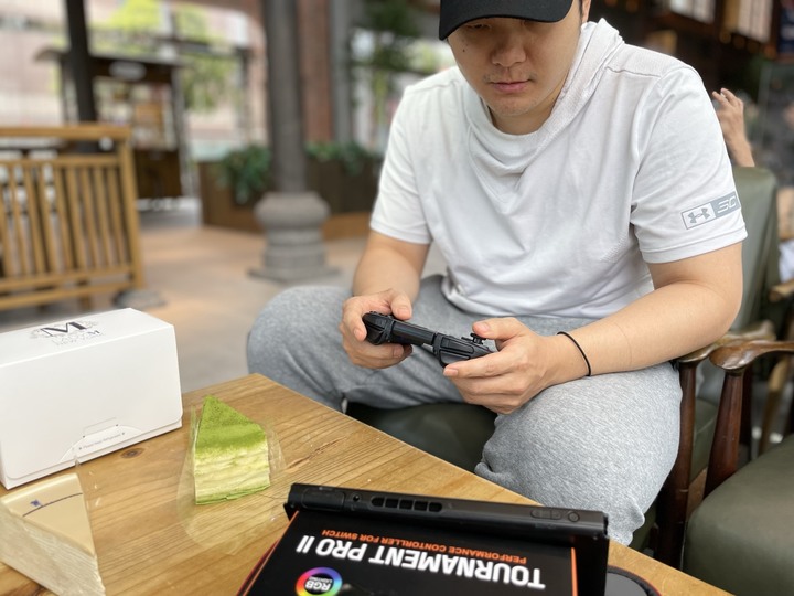 點我看大圖 【Bteam】Tournament Pro II 競技版 Pro 遊戲控制器二代 | 適用任天堂Switch 開箱 優缺點分析 使用心得