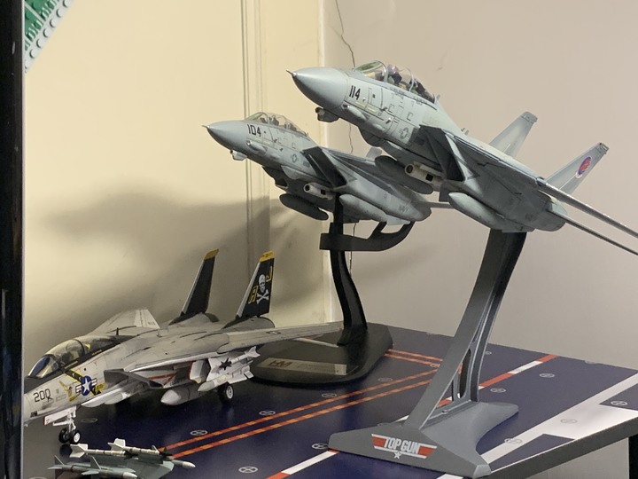 點我看大圖 F-14 collection 圖多