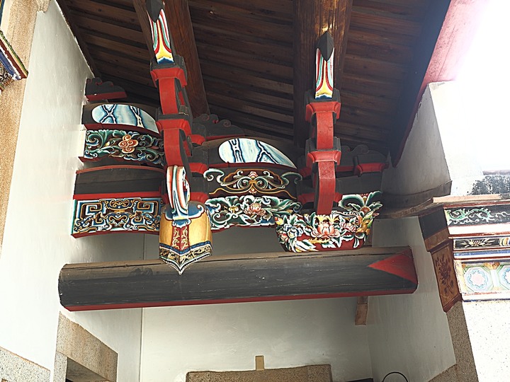 「有水頭富，無水頭厝」之前水頭中界洋樓群 — 金水國小、得月樓、僑鄉文化館、黃永遷、黃永鑿兄弟洋樓(水頭42號洋樓) — 盛夏金門四日行 金城篇 第1部