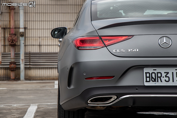 Mercedes-Benz CLS 350 小改款試駕|風華絕代的轎跑先驅