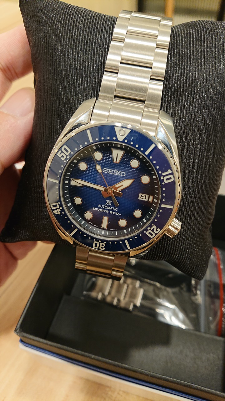 開箱：SEIKO PROSPEX KING SUMO 藍陶瓷圈潛水錶