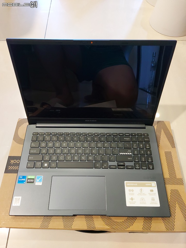京東 無畏Pro15 2.8K 120Hz OLED 浩瀚藍 開箱