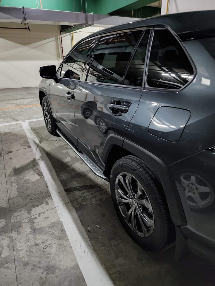 RAV4 2022年二驅油電旗艦版 舞豬舞狗亂改