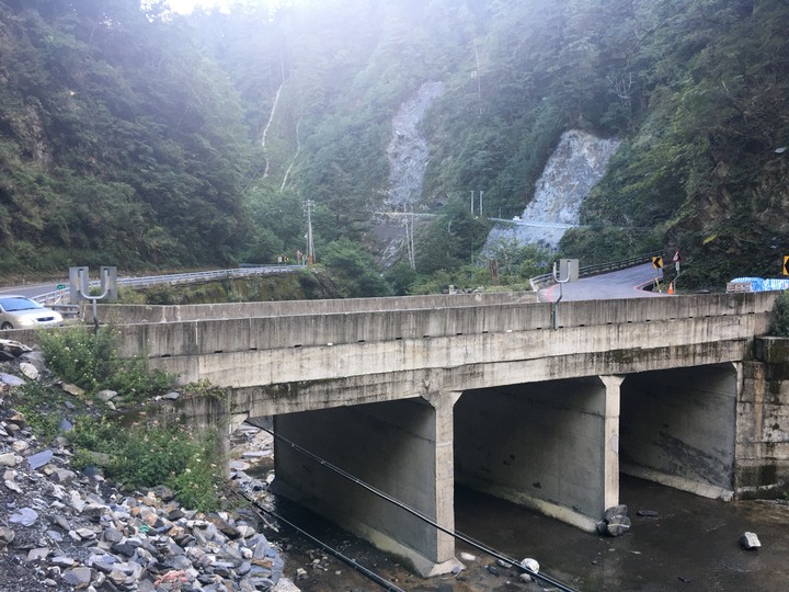 南台灣的合歡山-南橫三星(山)