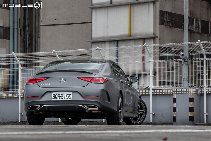 Mercedes-Benz CLS 350 小改款試駕|風華絕代的轎跑先驅