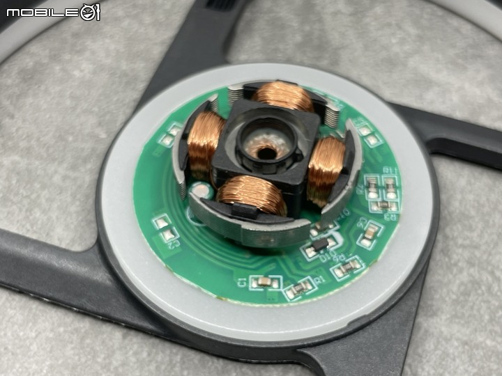 [開箱] 可拆可換 TT 耀影 SWAFAN RGB 風扇