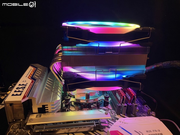 [開箱] 可拆可換 TT 耀影 SWAFAN RGB 風扇