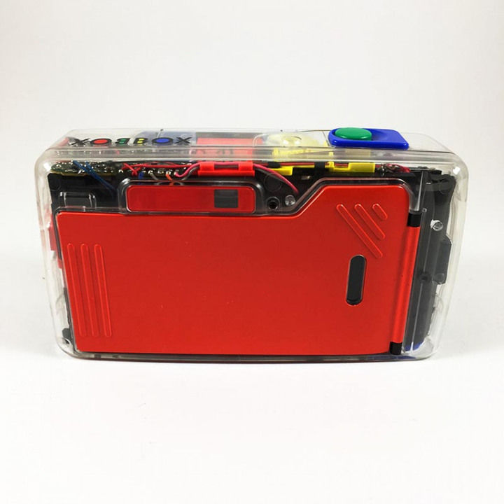 Ricoh Xobbox.類樂高的透明相機.