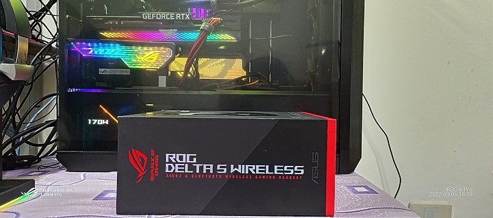 點我看大圖 ROG DELTA S WIRELESS