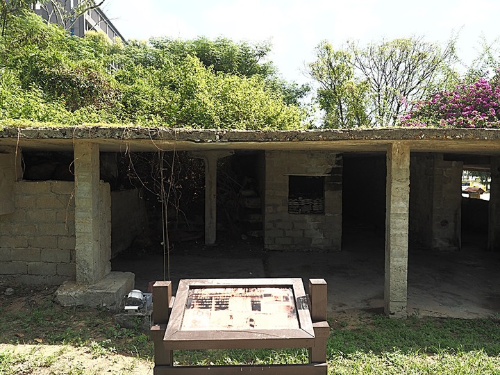 羅寶田神父紀念園區,「洋菩薩」所蓋的天主堂舊址,金門人將它轉換為永久的紀念物 — 盛夏金門四日行 金湖篇 第1部