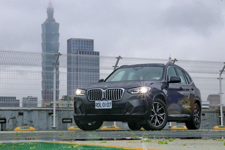購車萬年選擇題 什麼車色才最適合你的車?