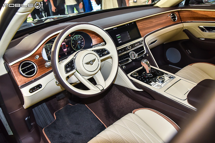 【採訪】PHEV車型國內首發,Bentley Flying Spur Hybrid 1330萬元起正式發表!