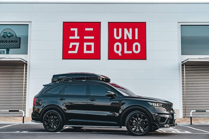 KIA SORENTO BLACK LINE