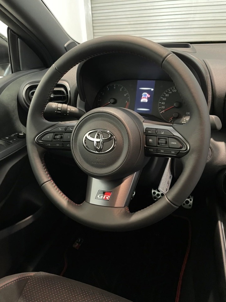 2022 Toyota GR Yaris (幫開箱）