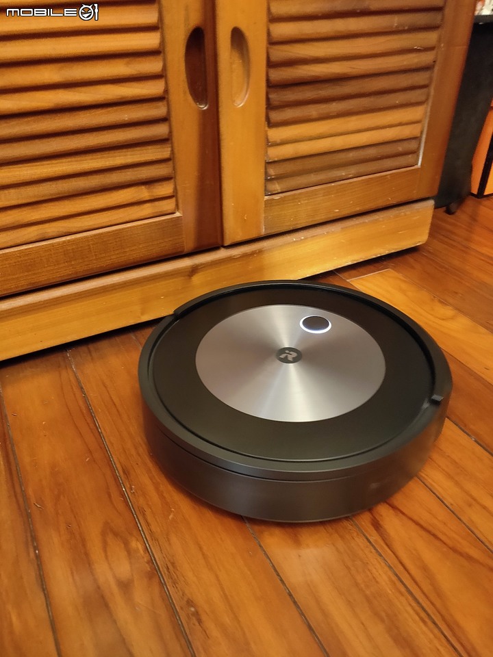 點我看大圖 隊友確診後才讓我們發現新大陸 irobot m6 拖地兩周小心得!