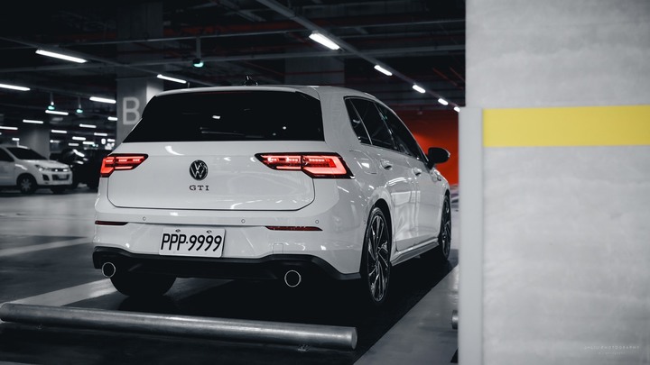 點我看大圖 Golf GTI 8 x 台灣首都高 寫真分享