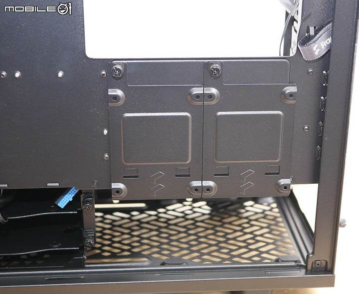 點我看大圖 防塵靜音緊湊 MATX- Fractal Design Define 7 Mini 開箱