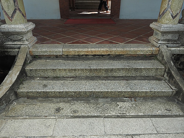 「有水頭富,無水頭厝」之前水頭中界洋樓群 — 金水國小、得月樓、僑鄉文化館、黃永遷、黃永鑿兄弟洋樓(水頭42號洋樓) — 盛夏金門四日行 金城篇 第1部