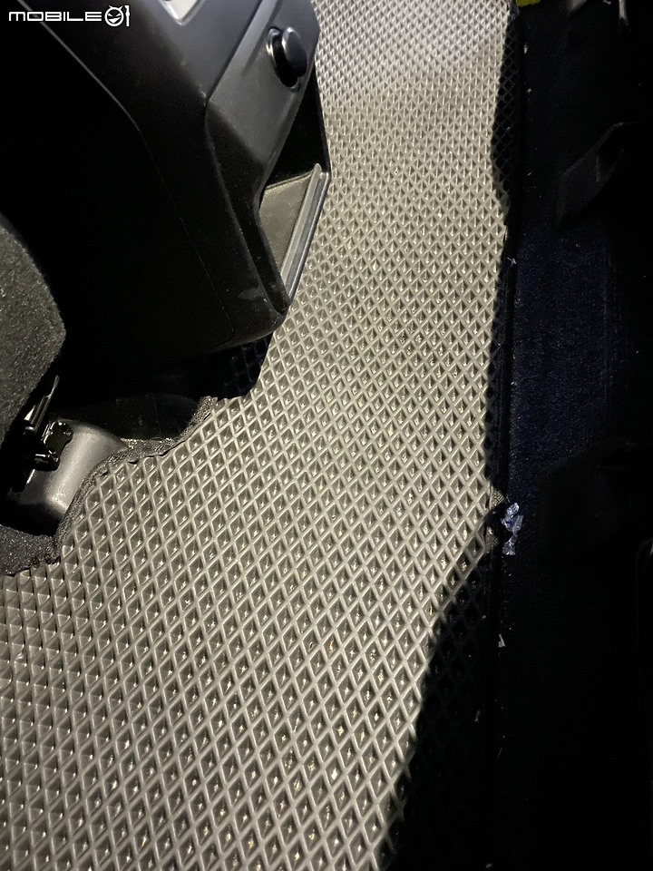 點我看大圖 LG 360°空氣清淨機雙層 AS101DSS0 + A9T濕拖無線吸塵器A9T-ULTRA 同場加映變頻除濕機MD181QWK3 清淨力與效能全方位升級 X 360度淨化零死角 多重顛覆傳統體驗 貓狗奴必備~~ (10/6 第七次更新)