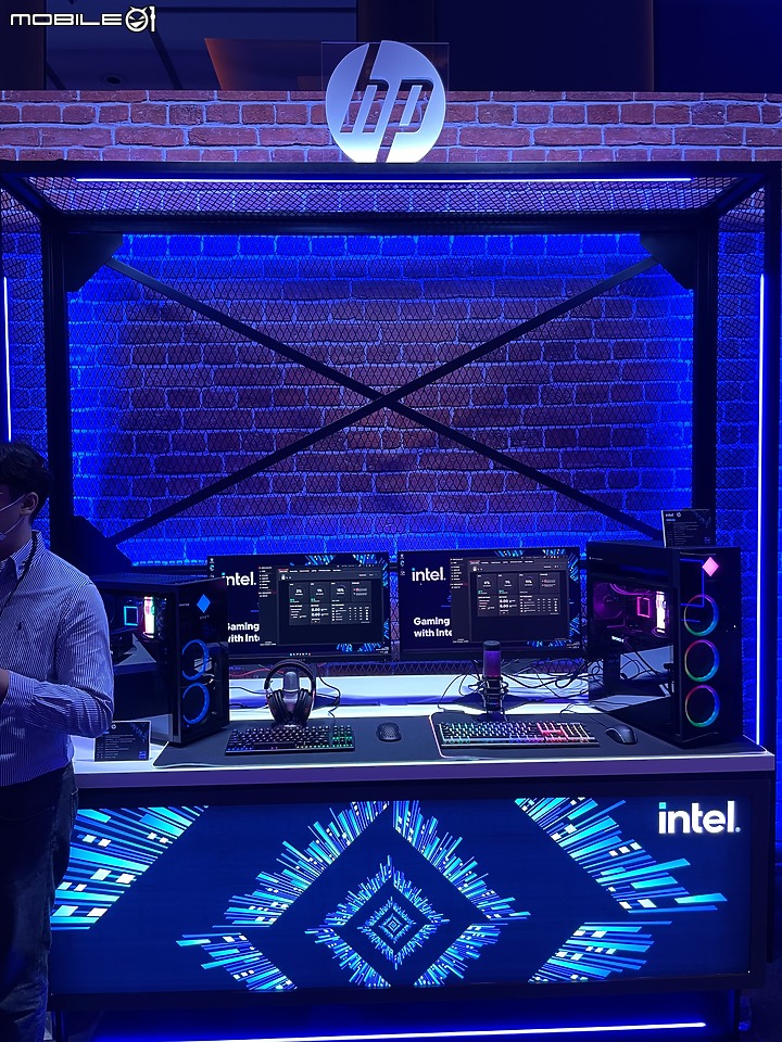 【多工高負載性能之王 Intel 13代處理器】Intel Open House & Mobile01 網友體驗會