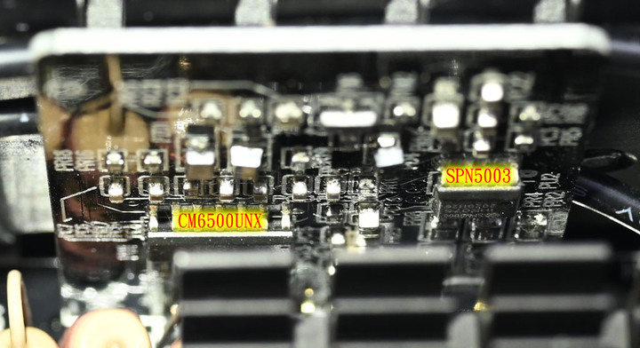 Thermaltake TOUGHPOWER GF3 1000W金牌全模組化電源開箱