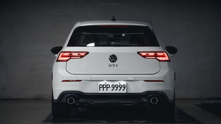 點我看大圖 Golf GTI 8 x 台灣首都高 寫真分享