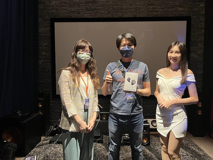 發燒家庭劇院社團，2022七月第二屆百萬投影機聚會活動記錄。