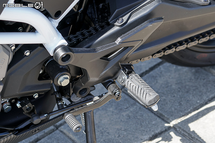 CFMOTO 300SR 試駕|操控中規中矩 配備相對超值