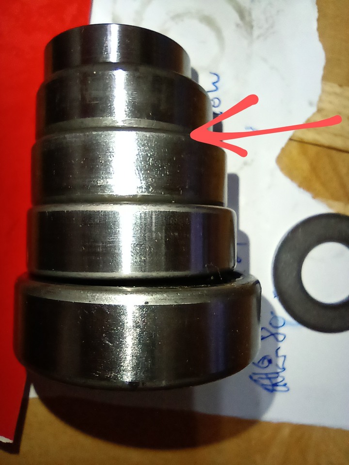 有懂SKF軸承的高手嗎？(這是正版還是仿冒品?)