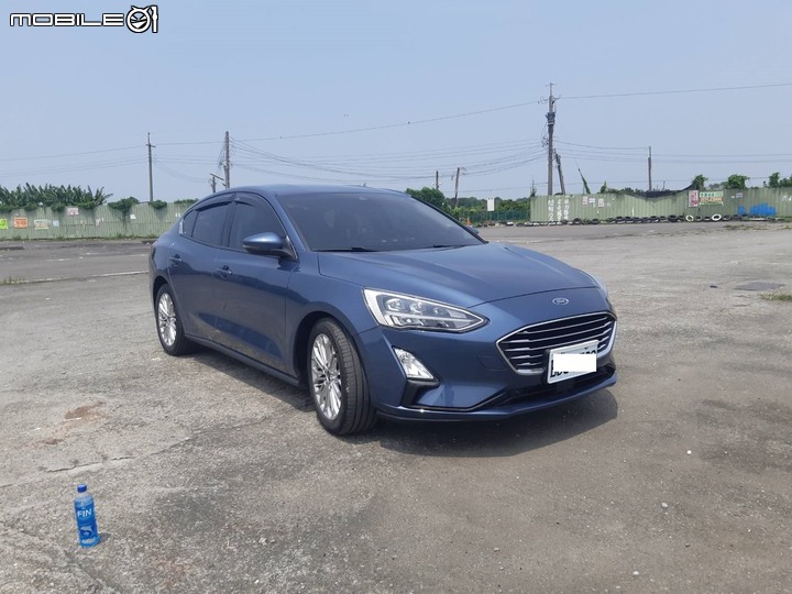 2019 FOCUS MK4 17TSR 四門頂規版 10萬公里達標!!，裡面附上0-100 加速影片，3缸抖動大不大的影片，及車漆太陽紋等等...