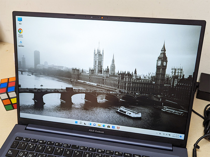 Vivobook 16（X1603ZA）簡短開箱分享