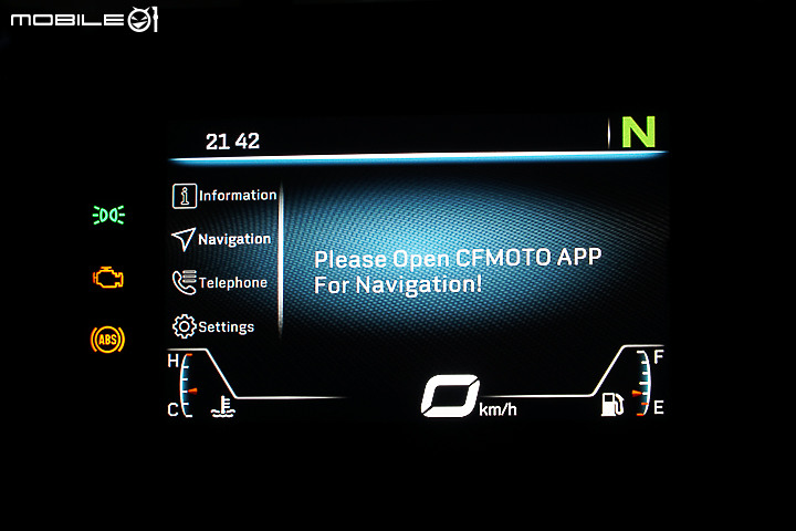CFMOTO 300SR 試駕|操控中規中矩 配備相對超值