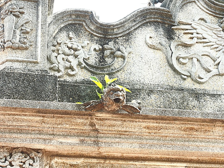 「有水頭富，無水頭厝」之前水頭中界洋樓群 — 金水國小、得月樓、僑鄉文化館、黃永遷、黃永鑿兄弟洋樓(水頭42號洋樓) — 盛夏金門四日行 金城篇 第1部