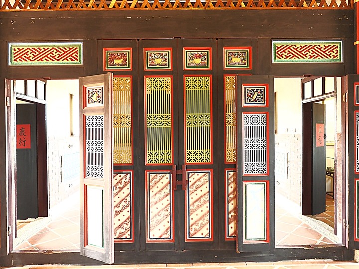 「有水頭富,無水頭厝」之前水頭中界洋樓群 — 金水國小、得月樓、僑鄉文化館、黃永遷、黃永鑿兄弟洋樓(水頭42號洋樓) — 盛夏金門四日行 金城篇 第1部