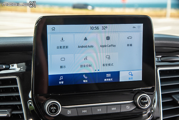 Ford Tourneo Custom八座豪華型試駕|新年式選擇更豐富,商務、家用兩相宜!