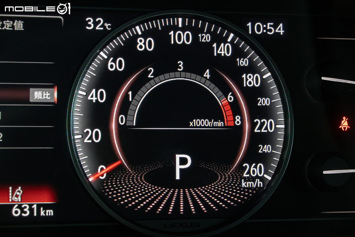 Lexus UX 250h 新年式試駕｜影音系統再升級，發揮最強親和力！