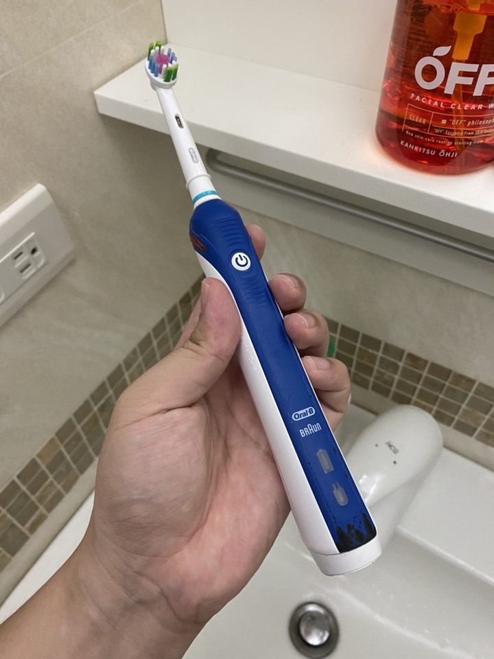 汰舊換新~ 開箱 Philips飛利浦 頂級AI智能電動牙刷
