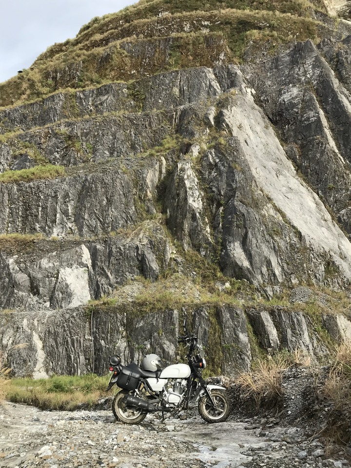 小雲豹登山記&工程車落難記&大野狼驗車記