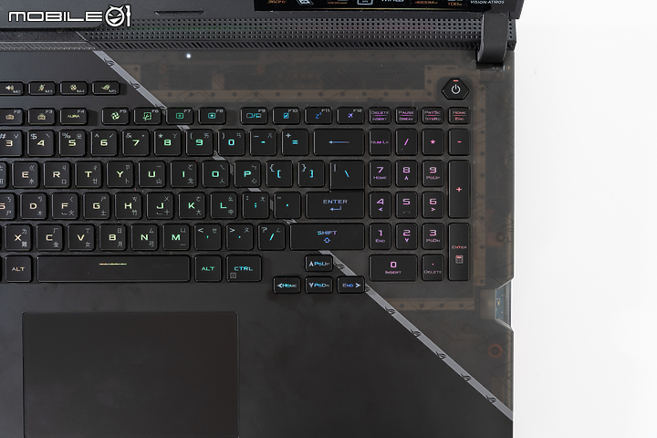ROG Strix SCAR 17 SE G733 測試報告|為極致電競效能而生!