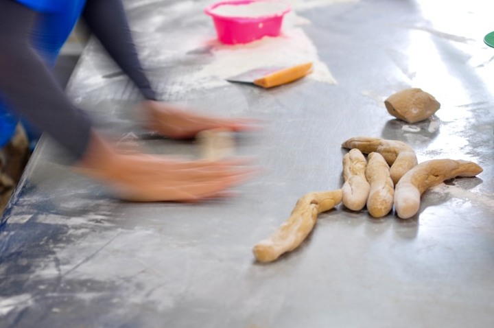 旗津老字號饅頭店|遵循古法純手工製作!20多款包子饅頭任選