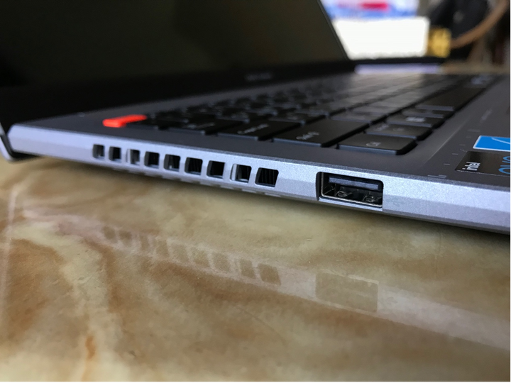 準大學生的人生第一台筆電 S3502