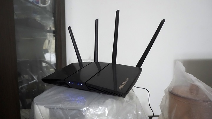 【開箱】入門路由器輕鬆上網無煩惱~ ASUS RT-AX1800S輕開箱