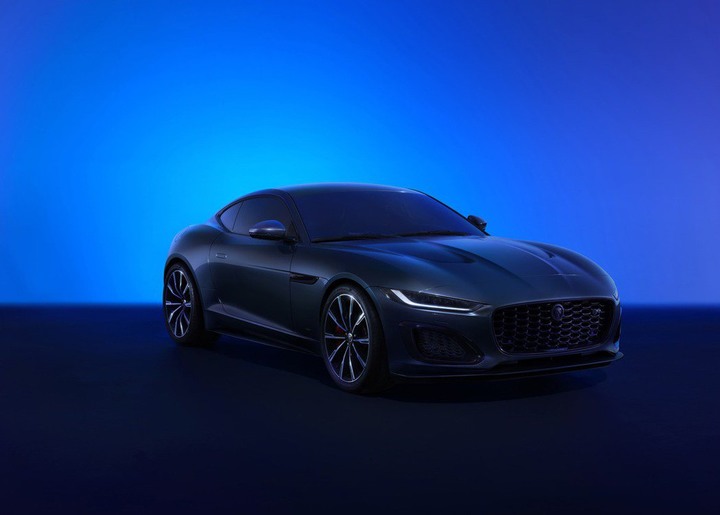Jaguar 推出 F-TYPE 75 最終式樣車 正式向純種內燃機世代告別
