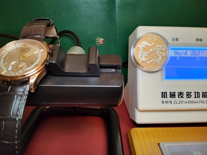 點我看大圖 超級冷門新錶開箱