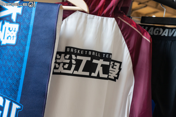 【採訪】DA VILLAGE全新主題「槓掉再來」!為18所大專院校設計主視覺商品