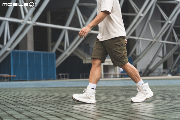 HOKA Tor Ultra 2022復刻版實穿分享|戶外潮流經典神鞋再度回歸!