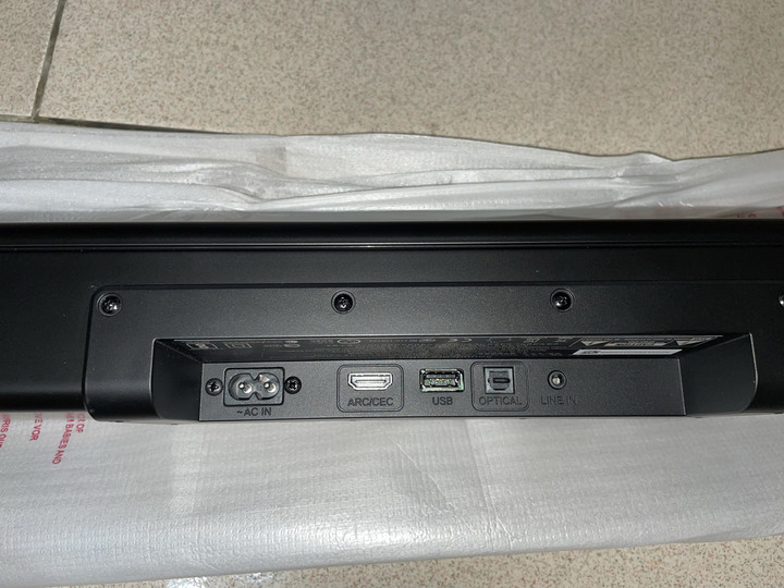 開箱 「Anker Soundcore lnfini 2 Soundbar 家庭聲霸喇叭」