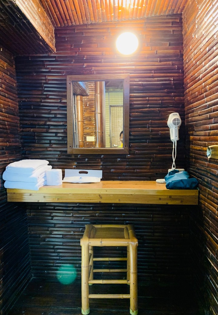 海盜村一泊四食,度假、玩樂一站滿足│不老玩家、親子客最佳遊樂園,恰到好處的刺激,找回久違童心與安全溜小孩的不二之選│還有超多3D立體彩繪、歐風童話小屋,網美、文青拍照打卡也適合│