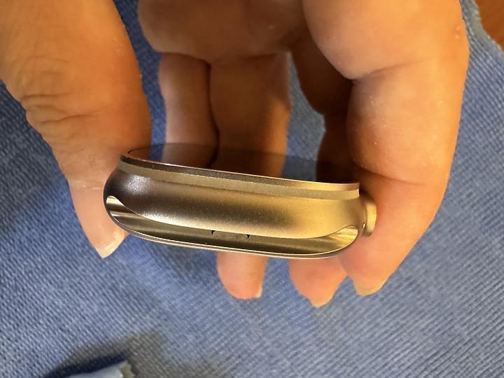 Apple Watch ultra 外殼那圈…..